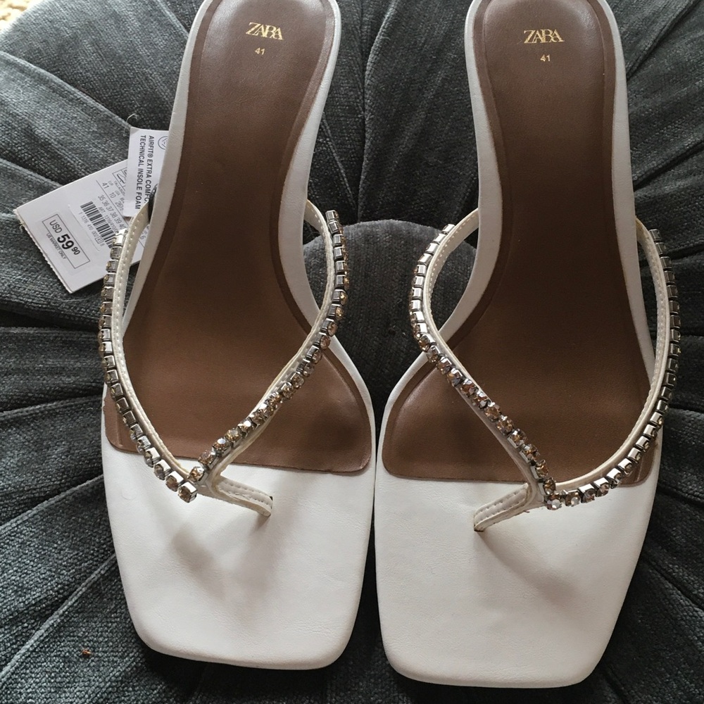 NWT ZARA White Crystal-Embellished Square-Toe Slide Sandals